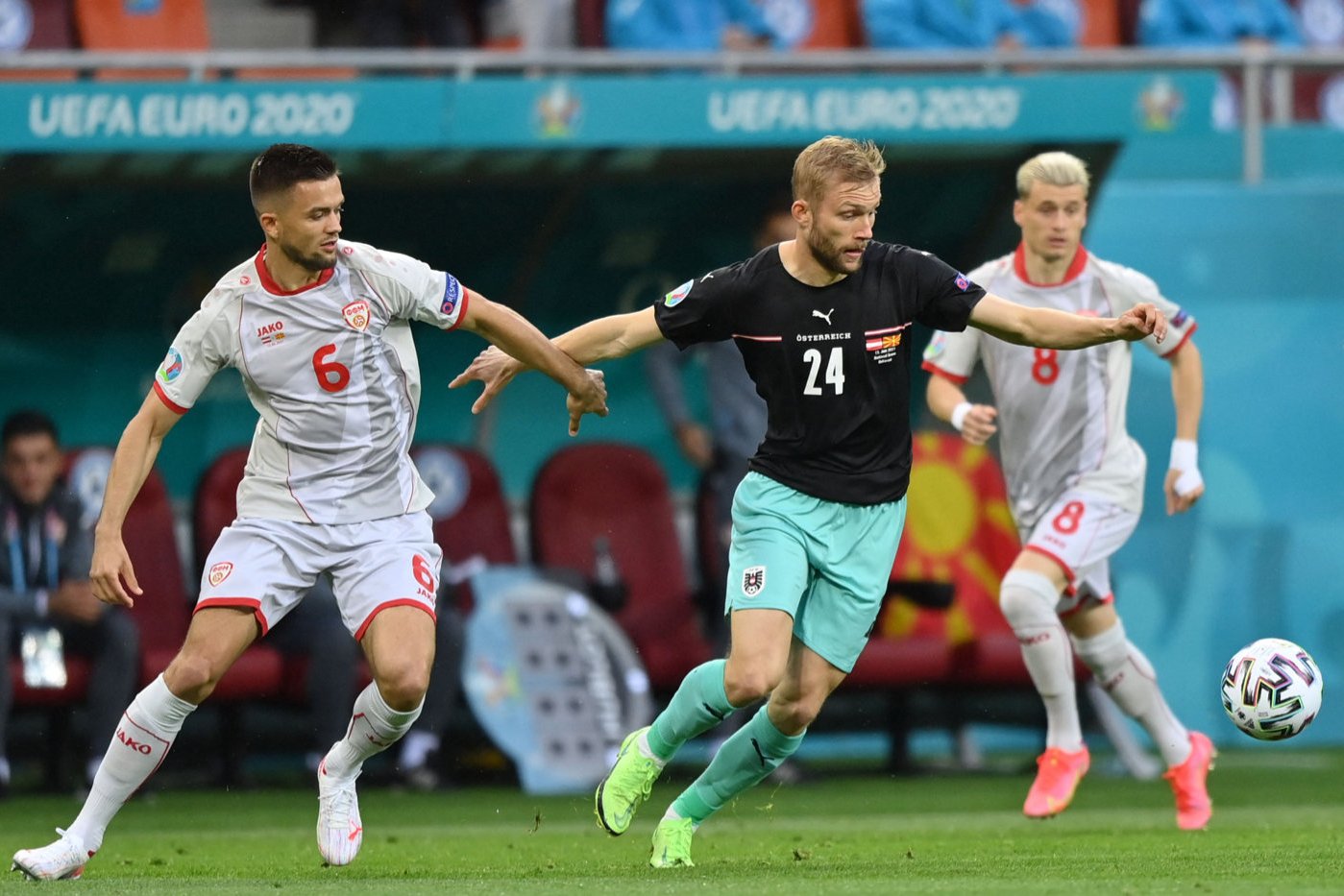 关于欧预赛比赛风波不止实力对比火花四溅的信息