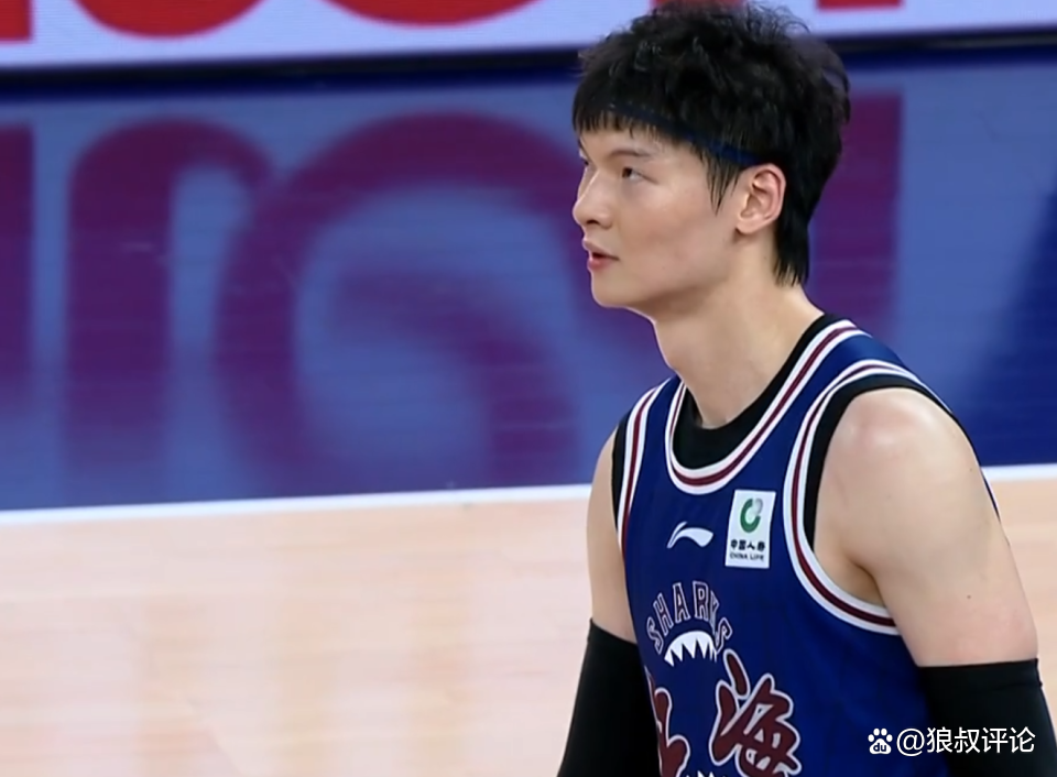 雷加利斯主场逆袭，豪取分继续领跑的简单介绍