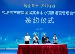 弗莱堡主教练提前签约长约,明年继续执教(弗莱堡主教练提前签约长约,明年继续执教了) 弗莱堡主教练提前签约长约,明年继续执教(弗莱堡主教练提前签约长约,明年继续执教了)